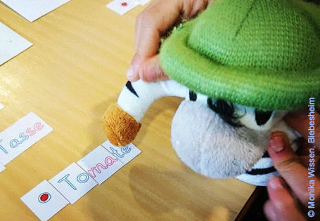 Lesen lernen mit den Zebra DaZ Arbeitsheften – Vom Laut zur Silbe zum Wort