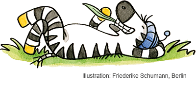 S645270870_Zebra_liegt_Stift Klare Elternkommunikation ist eine Form der Selbstfürsorge.